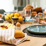 Вилла Boerderij Villa Met Binnenzwembad En Wellness Wekerom