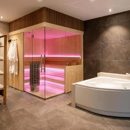 Boerderij Met Binnenzwembad & Wellness - 12 Personen - Valley Сasa de vacaciones Wekerom