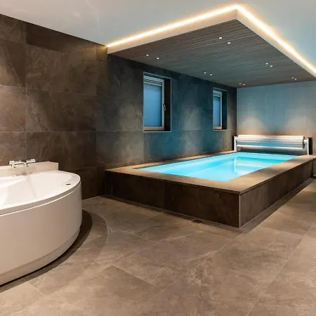 Сasa de vacaciones Boerderij Met Binnenzwembad & Wellness - 12 Personen - Valley *