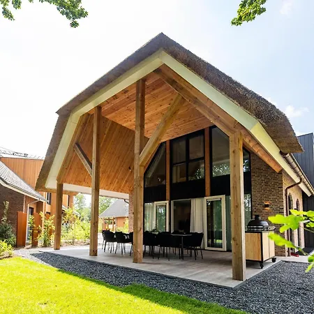 Вилла Boerderij Villa Met Binnenzwembad En Wellness