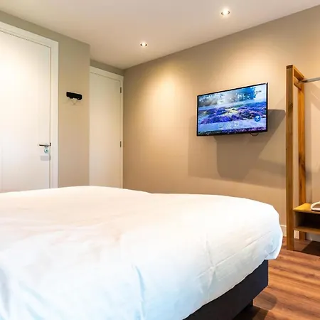 Boerderij Met Binnenzwembad & Wellness - 12 Personen - Valley * Wekerom