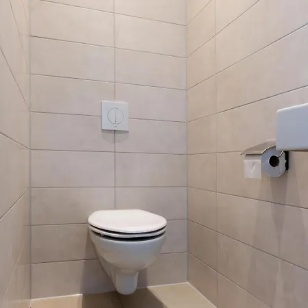 Boerderij Met Binnenzwembad & Wellness - 12 Personen - Valley