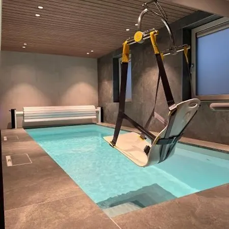Boerderij Met Binnenzwembad En Wellness Aldeamento Turístico *