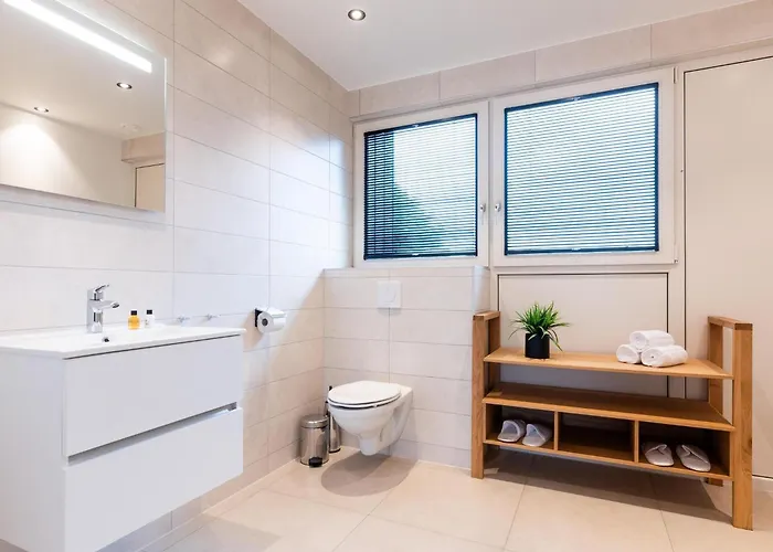 בית נופש Boerderij Met Binnenzwembad & Wellness - 12 Personen - Valley *