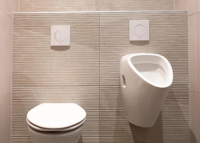 Boerderij Met Binnenzwembad & Wellness - 12 Personen - Valley בית נופש *