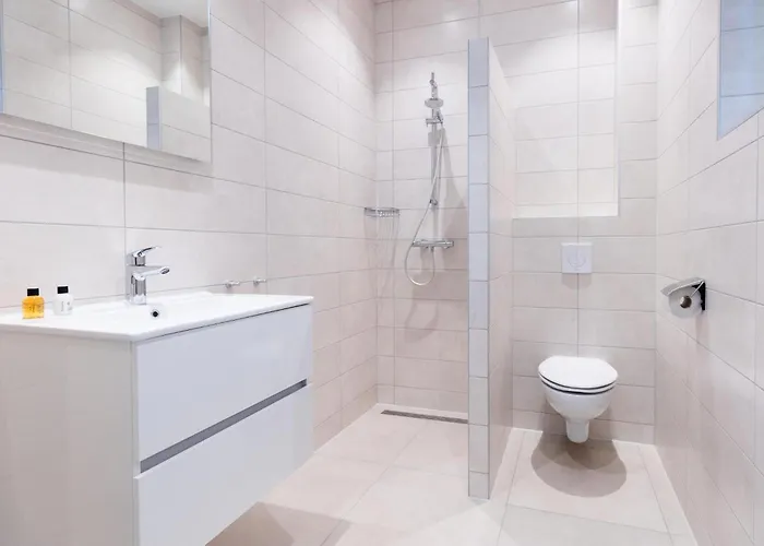 בית נופש Boerderij Met Binnenzwembad & Wellness - 12 Personen - Valley