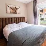 Boerderij Villa Met Binnenzwembad, Sauna En Bubbelbad *