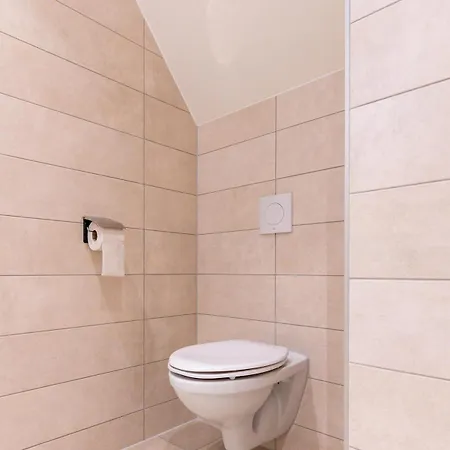 Holiday home Boerderij Met Binnenzwembad & Wellness - 12 Personen *