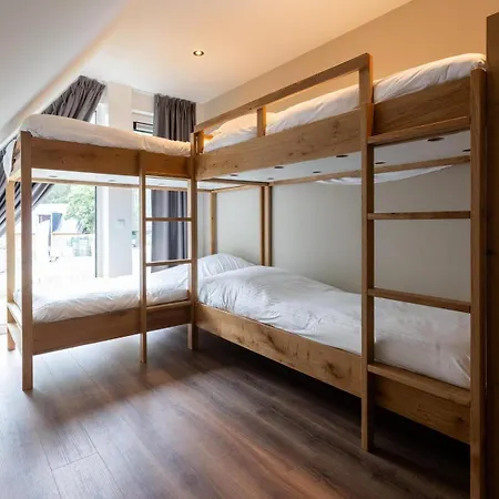 Boerderij Met Binnenzwembad & Wellness - 12 Personen Holiday home Wekerom